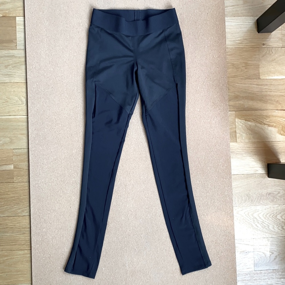 Yoga pants